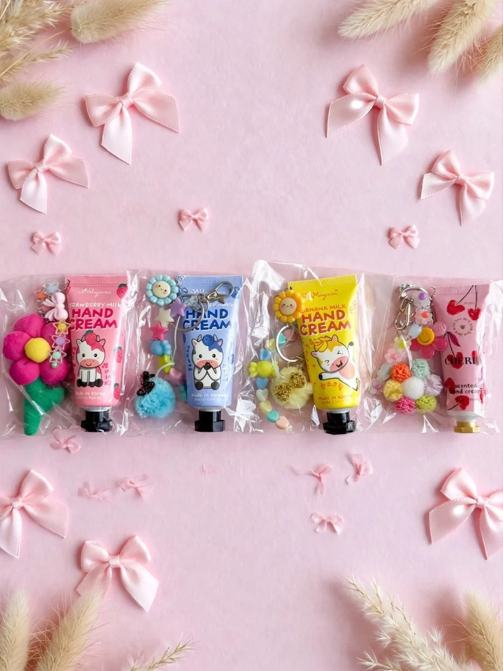 Cute Cartoon Hand Cream Set — Pink, Blue, Yellow, Red
